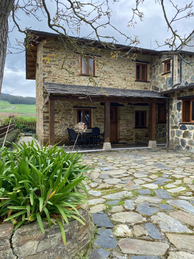 Casita Feliz Entre Montanas Y Cerca Del Mar Villa Trabada Bagian luar foto
