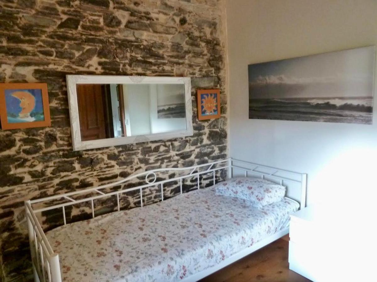 Casita Feliz Entre Montanas Y Cerca Del Mar Villa Trabada Bagian luar foto